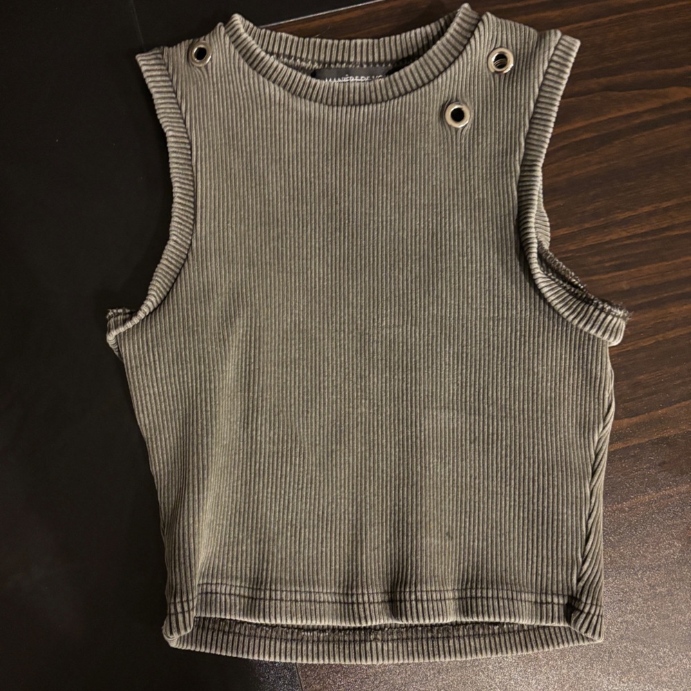 Maniere de Voir Ribbed Crop Top with Chain - Washed Grey